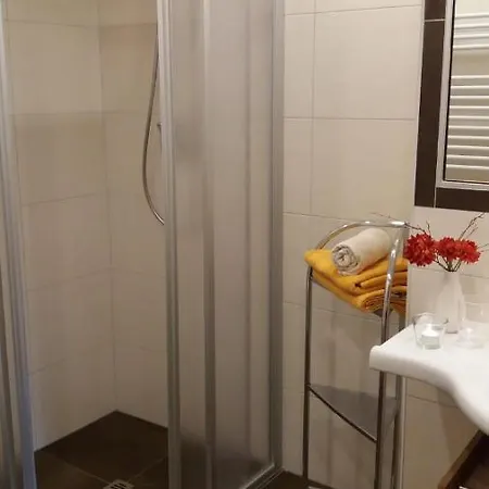Apartament Rahm *
